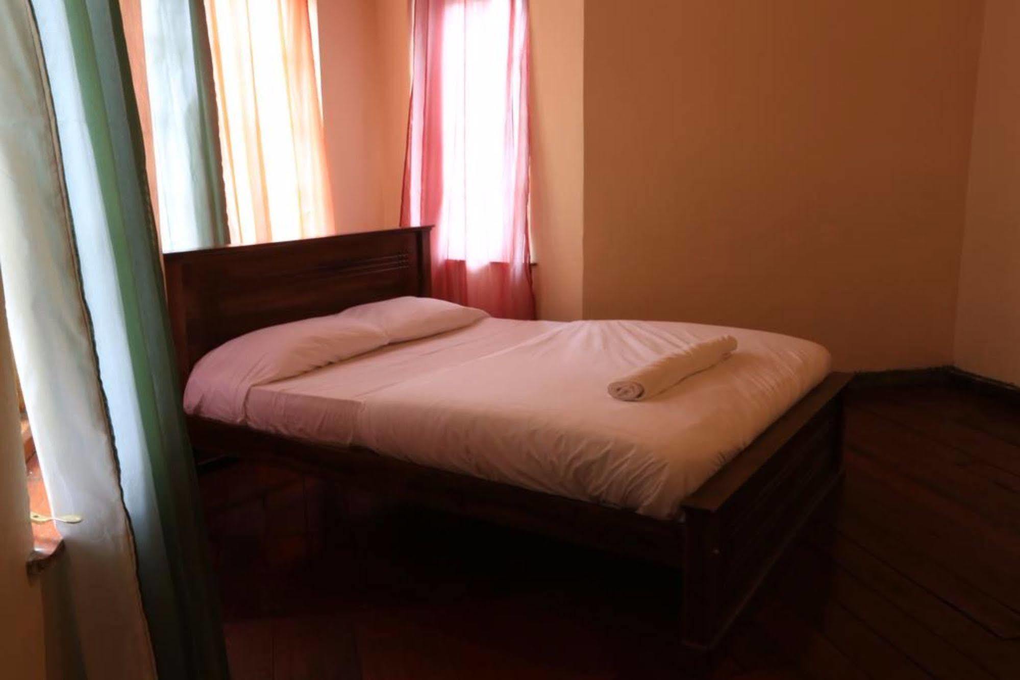 Nuwara Eliya Hostel By Backpack Lanka エクステリア 写真